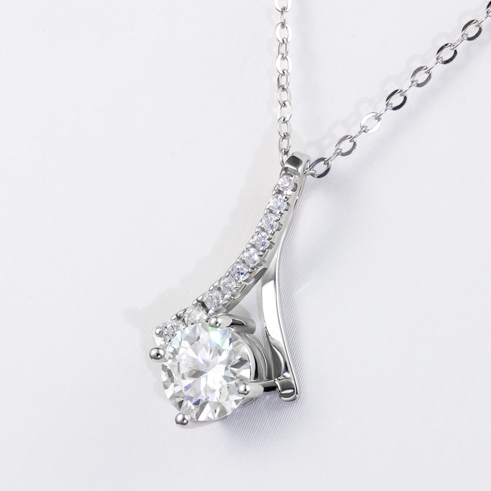 1.00 Ct Round Cut Moissanite Waterdrop Pendant Necklace