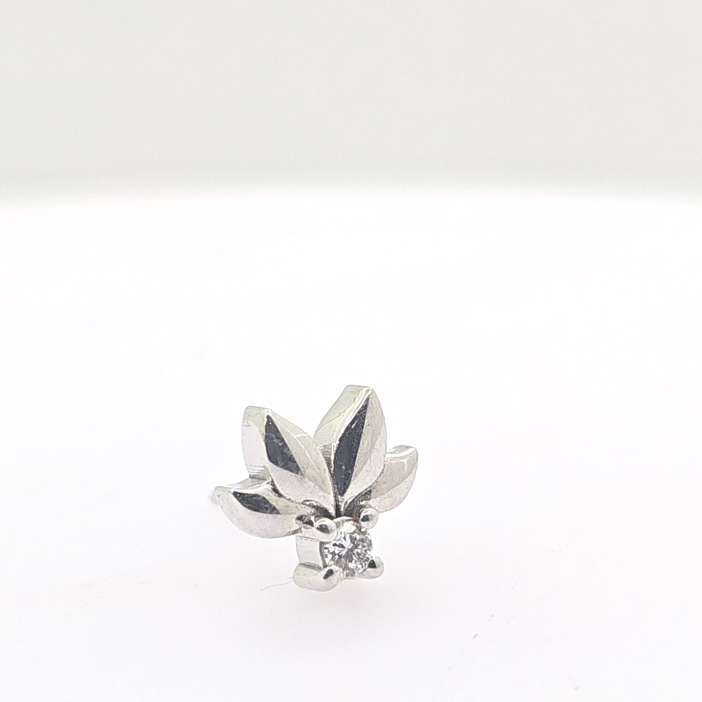 14K Gold Lotus Diamond Stud Earring (Single) – 0.04ct