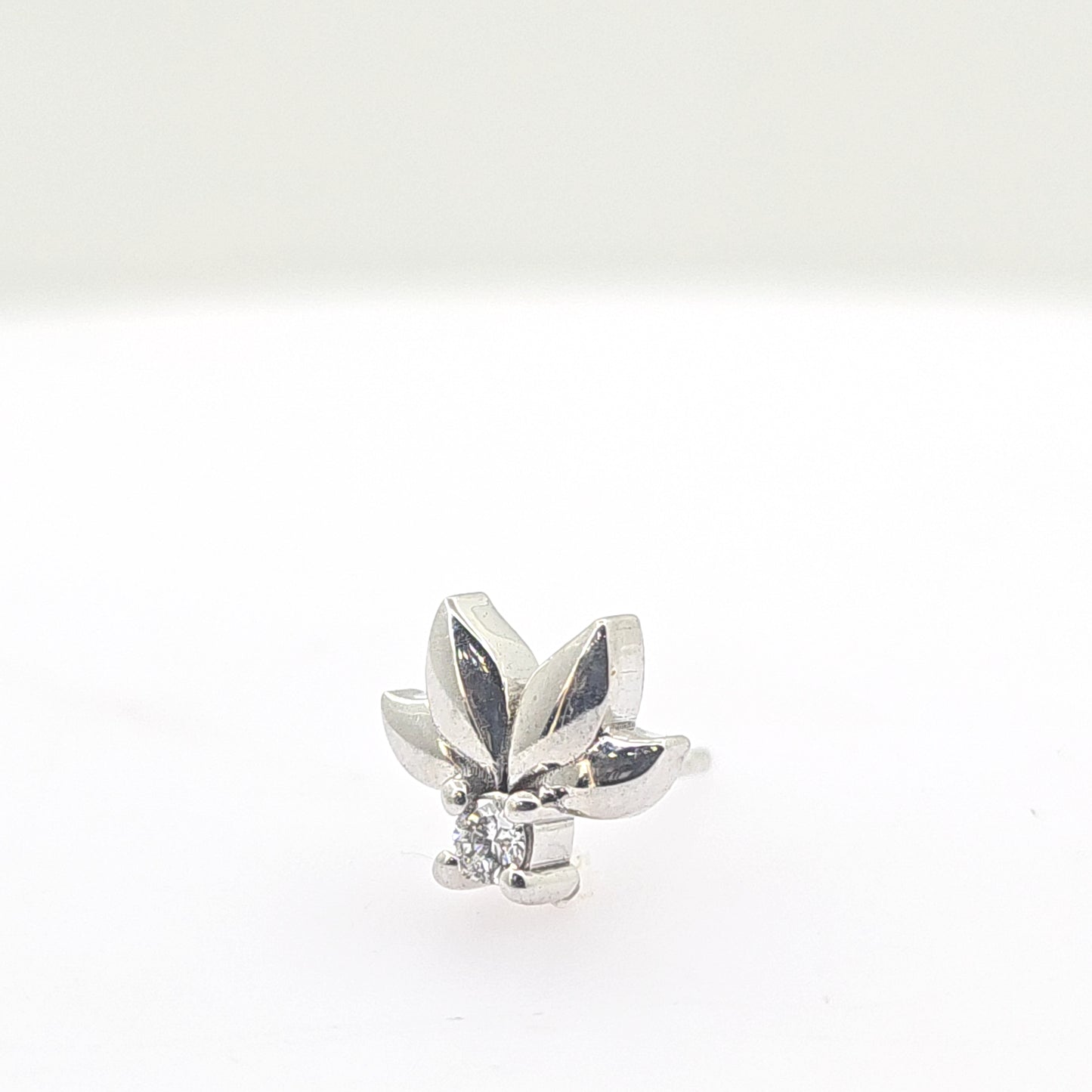 14K Gold Lotus Diamond Stud Earring (Single) – 0.04ct