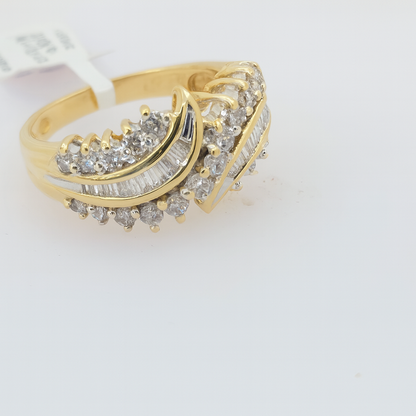 14KT Yellow Gold 0.75ct Round & Baguette Diamond Cocktail Ring