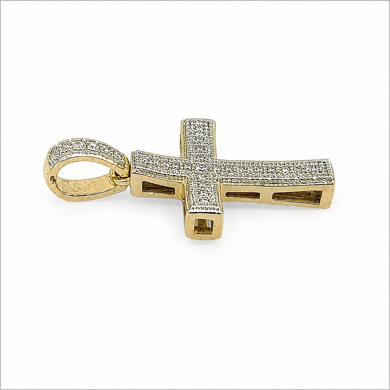 10K Yellow Gold 0.08 CTW Diamond Pavé Cross Pendant – No Chain