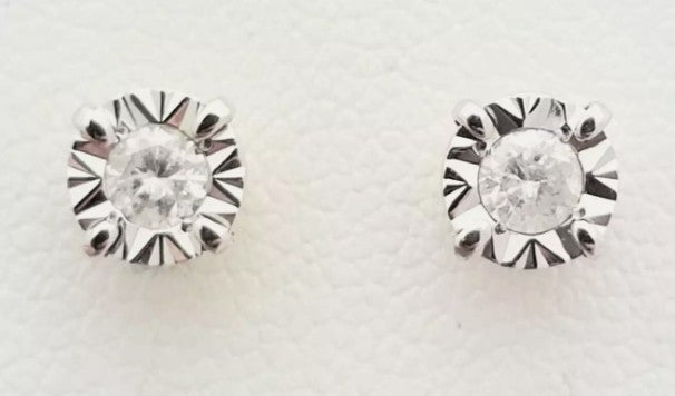 10K Diamond Illusion Set Stud Earrings-White Gold-Earth Mined-0.10ctw