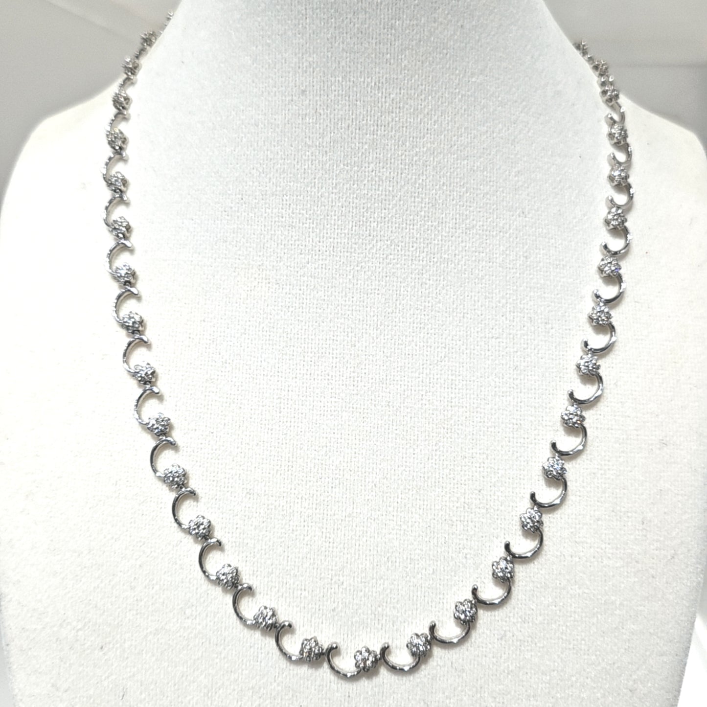 1.85ctw Cluster Natural Diamond Necklace in 14kt White Gold