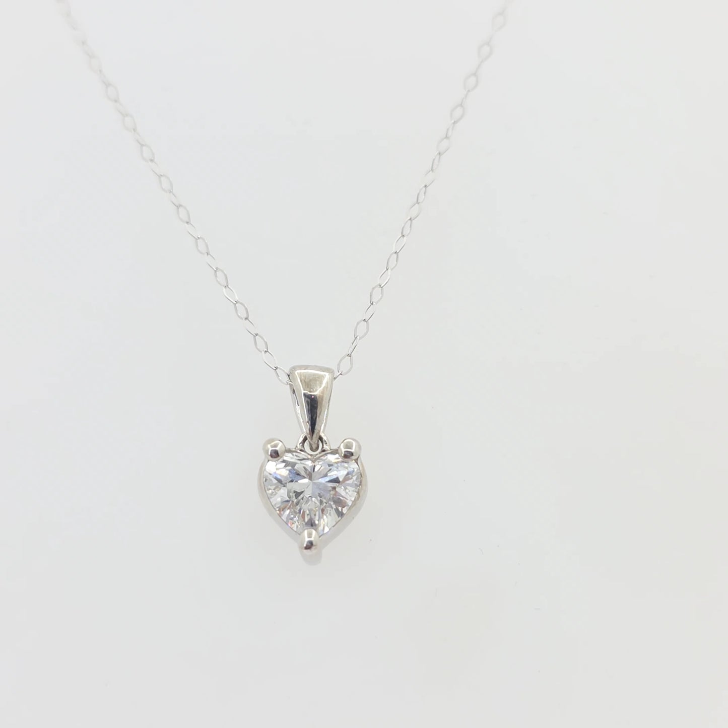 1.03ct Heart Solitaire Diamond Necklace