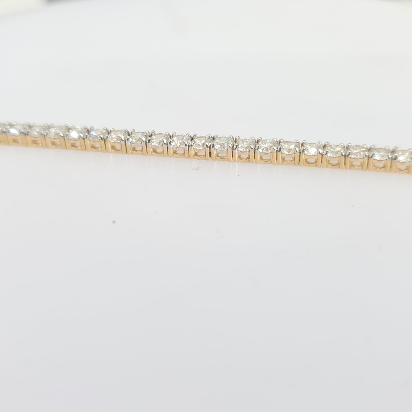14k Yellow  Gold 5.65ctw Diamond Tennis Bracelet