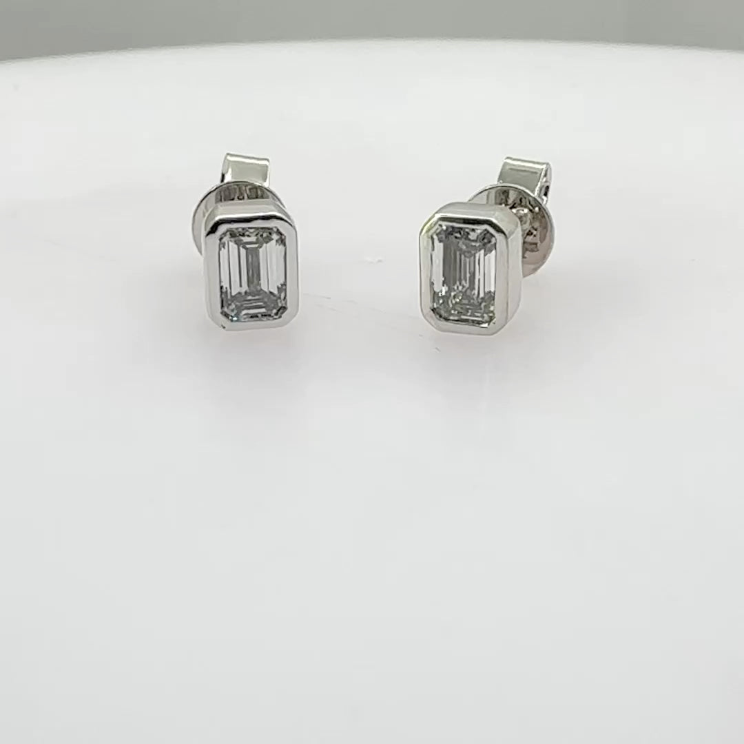 14K White Gold Lab Grown Emerald Cut Bezel Diamond Stud Earrings 0.95ctw| Bezel Setting