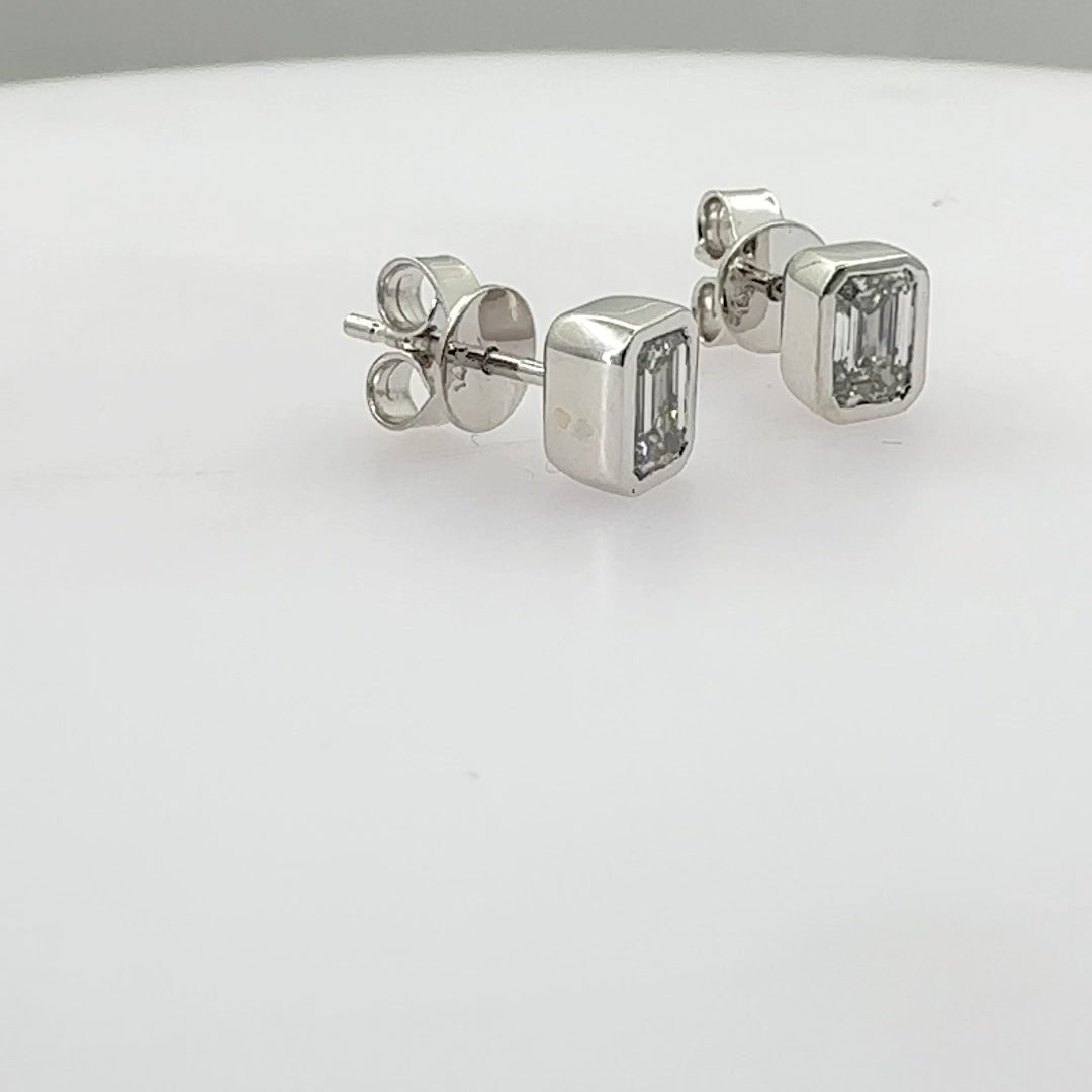 14K White Gold Lab Grown Emerald Cut Bezel Diamond Stud Earrings 0.95ctw| Bezel Setting