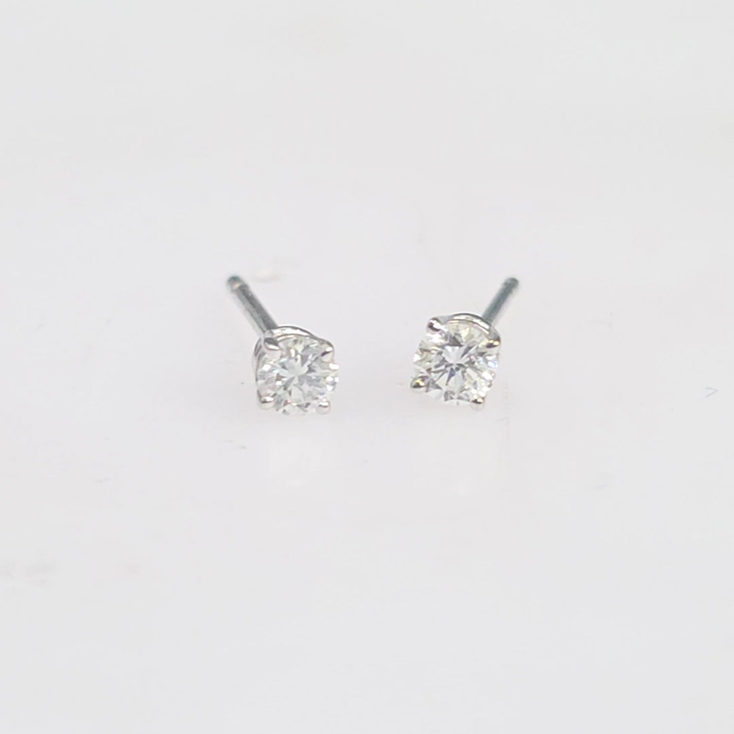 0.25 CTW Natural Diamond Stud Earrings in 14K White Gold – G/H SI1-SI2 – Classic Push Back Diamond Earrings
