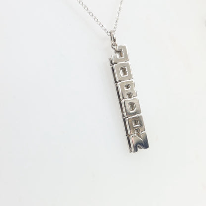 Jordan Vertical Name Necklace – Sterling Silver | Double Plate Design | 18" Chain Included