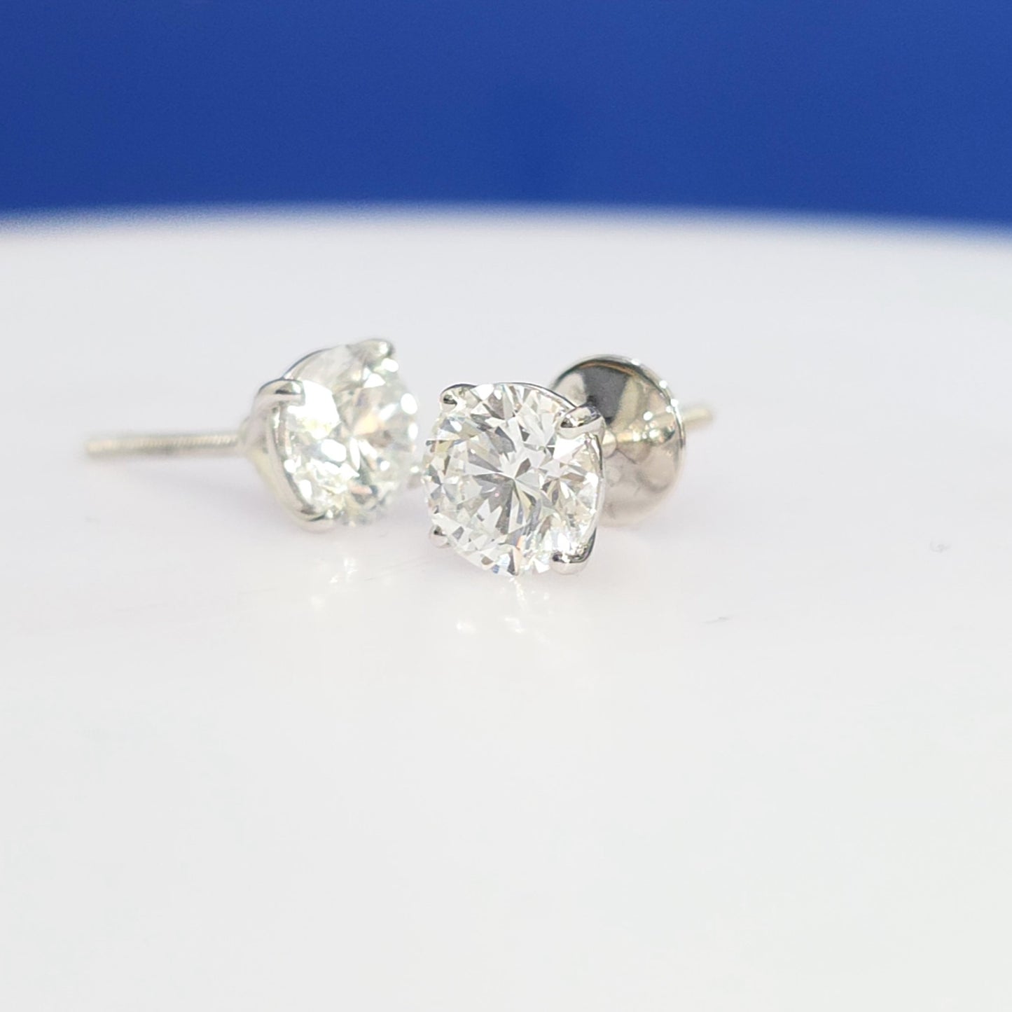 14K White Gold 2.00 CTW Lab Grown Diamond Martini Stud Earrings – Screw Back