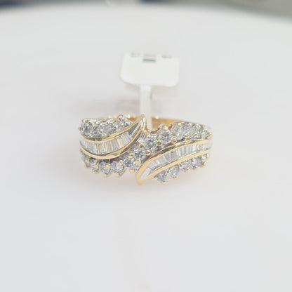 14KT Yellow Gold 0.75ct Round & Baguette Diamond Cocktail Ring