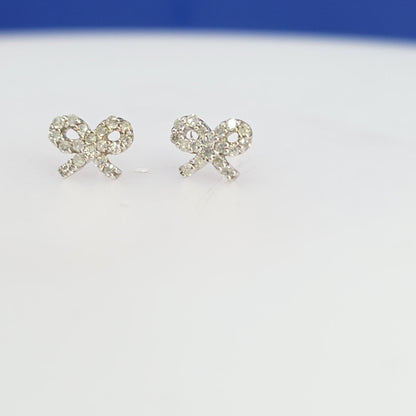 14kt White Gold Diamond Bow Earrings -0.25ctw