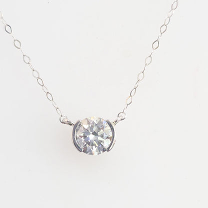 1.07 CTW IGI Certified F-VS1 Lab-Grown Round Diamond Half-Bezel Necklace – 14K White Gold
